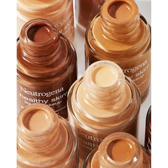Neutrogena Healthy Skin Liquid Foundation Makeup with Broad Spectrum SPF 20 Sunscreen, Lightweight, Medium Coverage Makeup with Sunscreen and Pro-Vitamin B5, Fresh Beige 70, 1 fl. oz